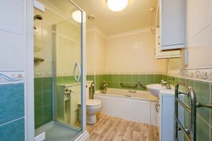 BATHROOM- click for photo gallery